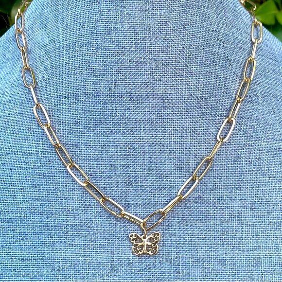 Two Urban Outfitters (OU) Gold Butterfly/White Pearl Flower Layer Necklaces NWT - Picture 2 of 9